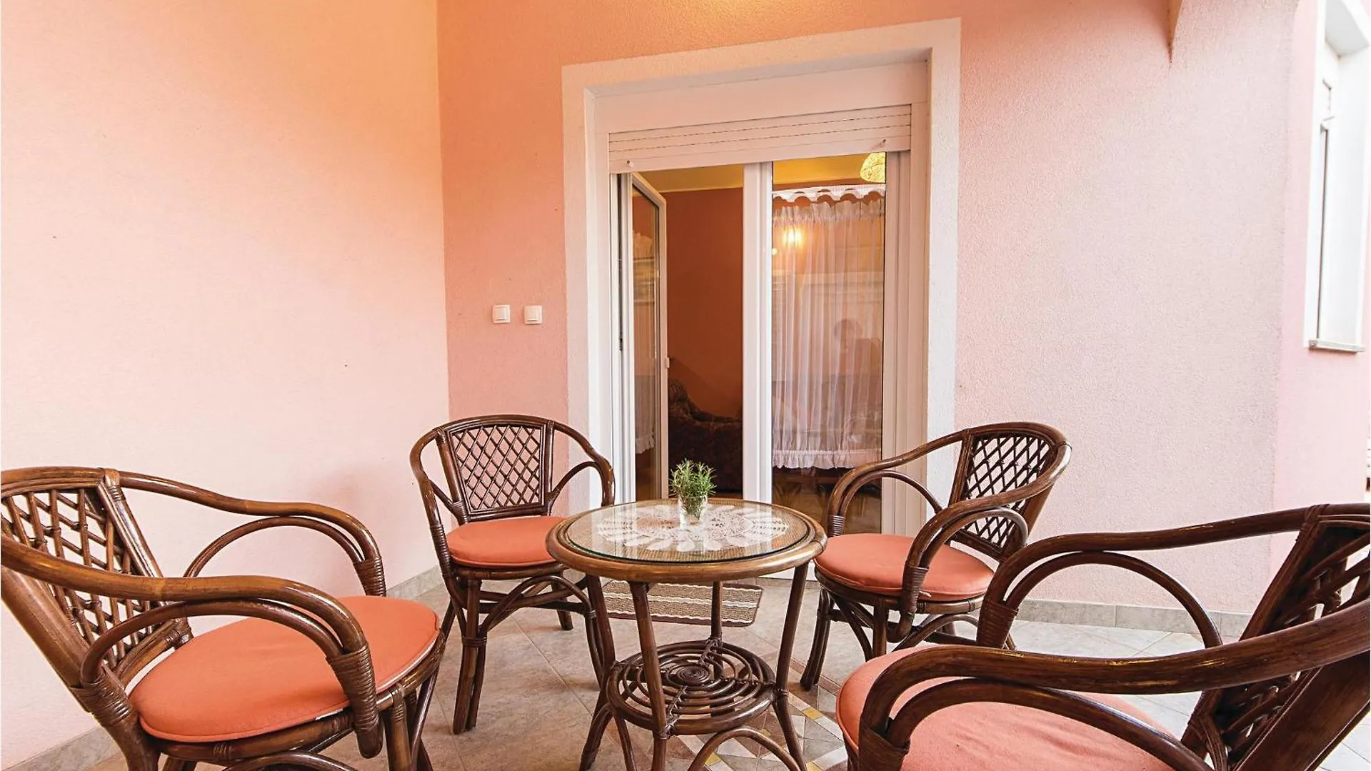 Stunning Home In Betiga With Kitchen Barbariga 0*,
