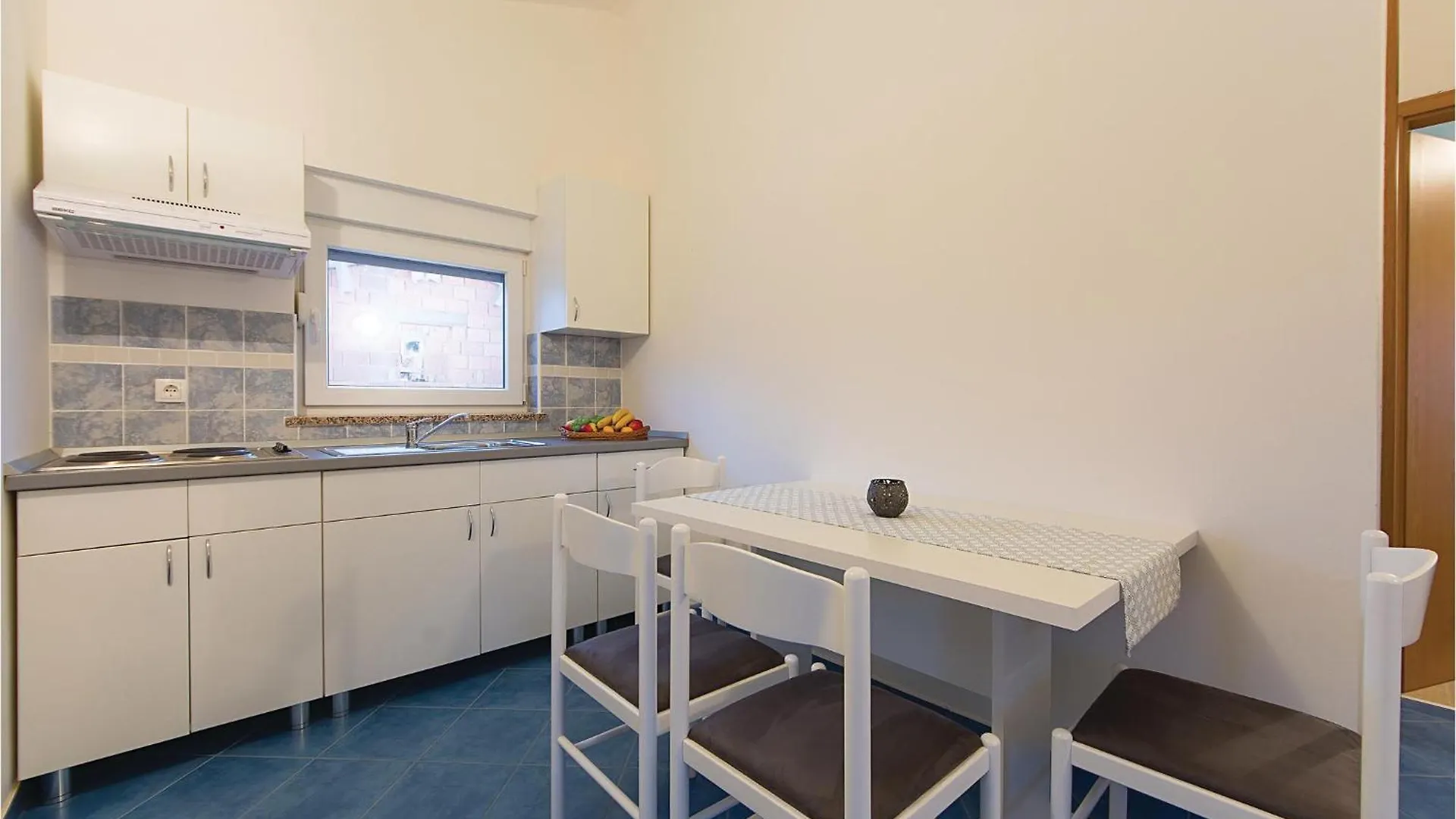 Holiday home Stunning Home In Betiga With Kitchen Barbariga